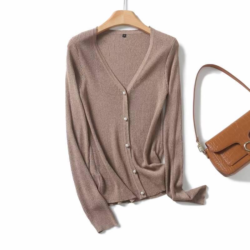 

Легкий Роскошный Трикотажный Кардиган из Ледяного Шелка с Золотистым V-образным Вырезом - Весенне-Летний Женский Топ с Солнцезащитой Medium золотой