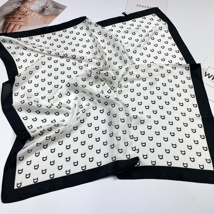 Small Silk Scarf Women'S Season Small Square Scarf Summer Scarf Versatile Fashion Decoration Professional Small Scarf Tide