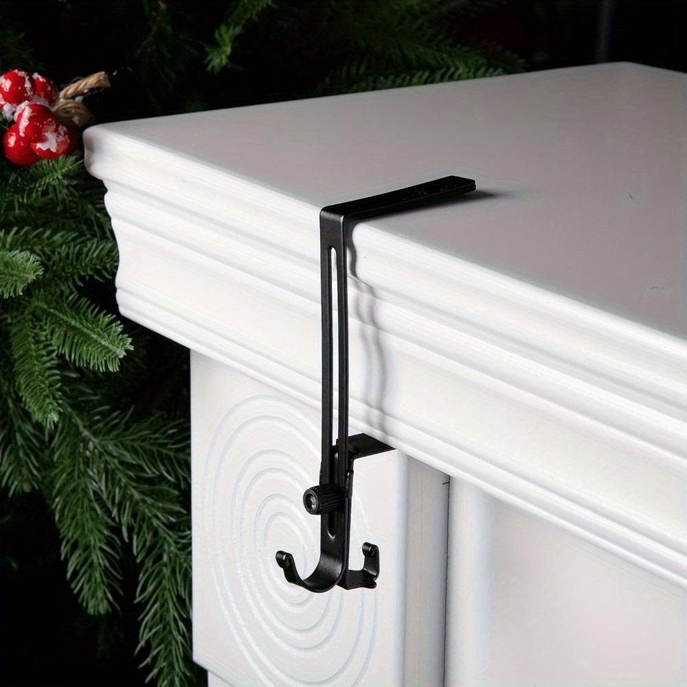 2Pcs/4Pcs Mantel Decorations Hook Up Stocking Hooks for Fireplace Christmas Stockings Holder Xmas Decorate Black Holders Mantle Hanger