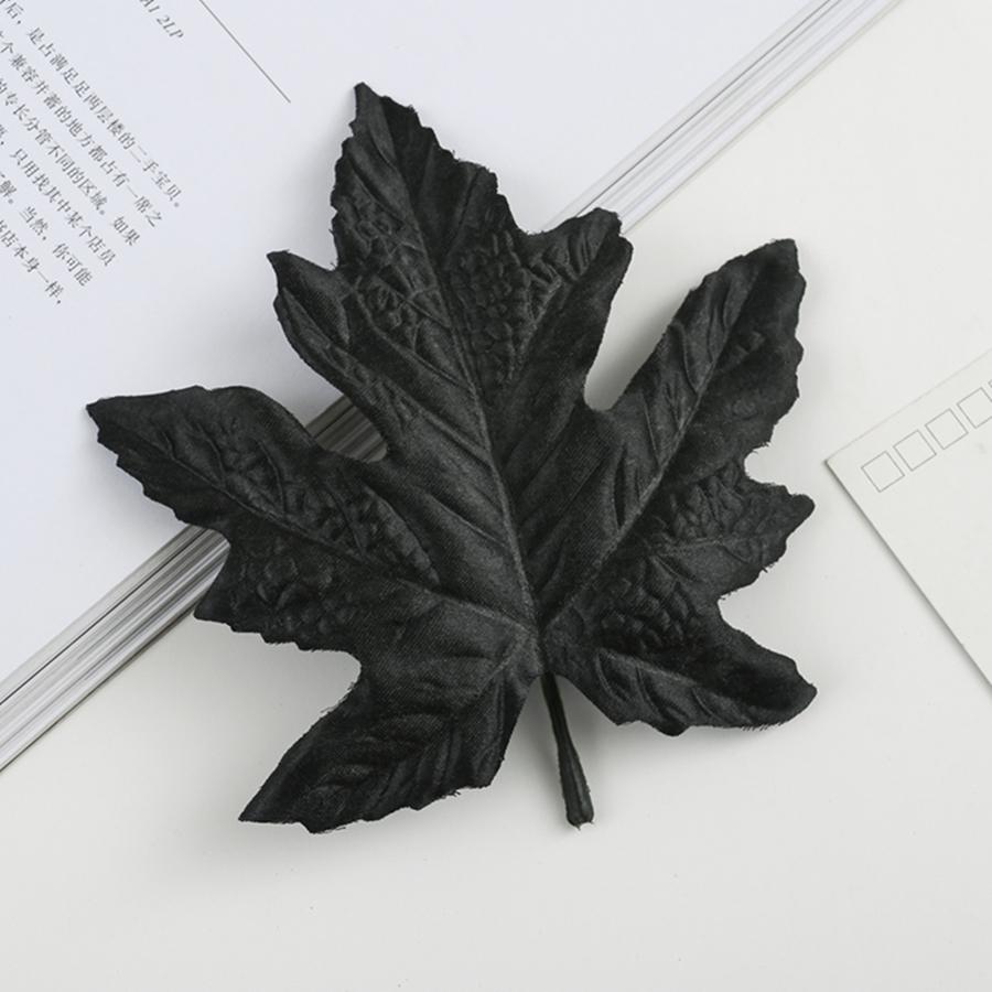 

High Quality Maple Leaves Halloween Festival Party Decor Autumn Home Wall Ornaments Stage Wedding Scrapbooking Artificial Plants 50pcs чёрный