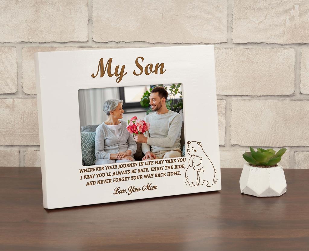 Darling Souvenir Made With Love  Engraved Table Top Photo Frame  Wooden Love For Mom Quotes White Picture Frame Gift For Mother's Day, 4x6Photo Size