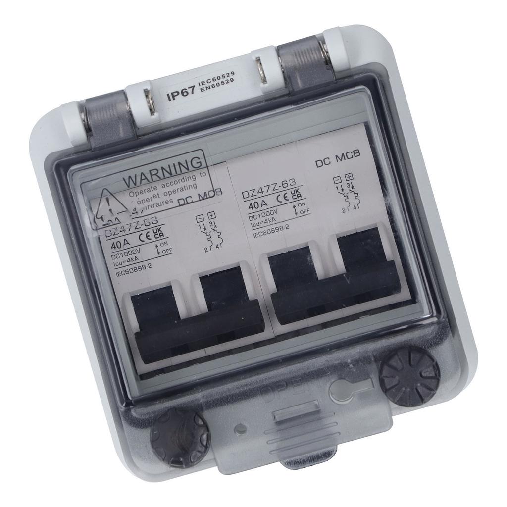 PV Combiner Box IP67 Waterproof Solar Combiner Box with 2 Pcs 2P 40A DC Circuit Breaker