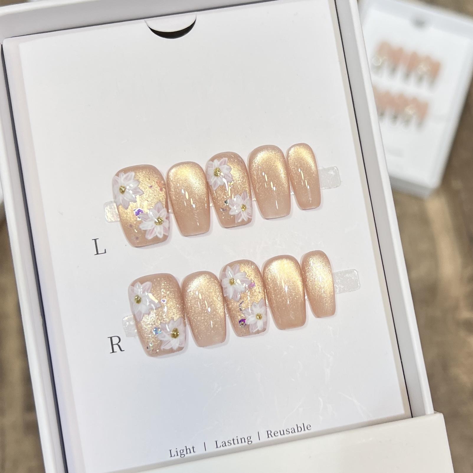 

Плетёная броня Высококлассный Простой Стеклянные бусины Кошачий глаз Расписанный вручную Цветок Милый Нейл-арт Повседневный Короткий стиль Large L