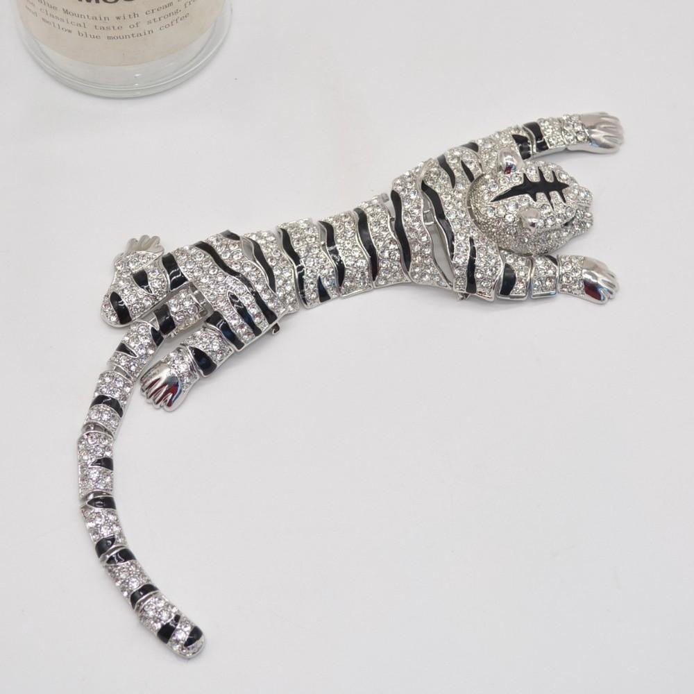 Leichter Luxus Schulterdekor Brosche Elegante Schulterblitz Große Tigerbrosche Anzug Zubehör