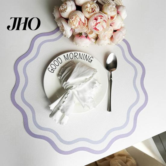 Quick-drying Place Mat Faux Leather Scalloped Placemat Heat-Resistant Non-slip Heat Insulation Reversible Waterproof Dining Table Protection