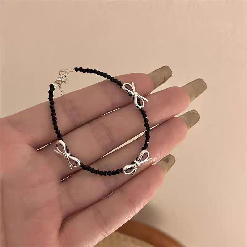 Women's 2025 Fever Style Beaded Bow Necklace - New Korean Clavicle Chain Accessory