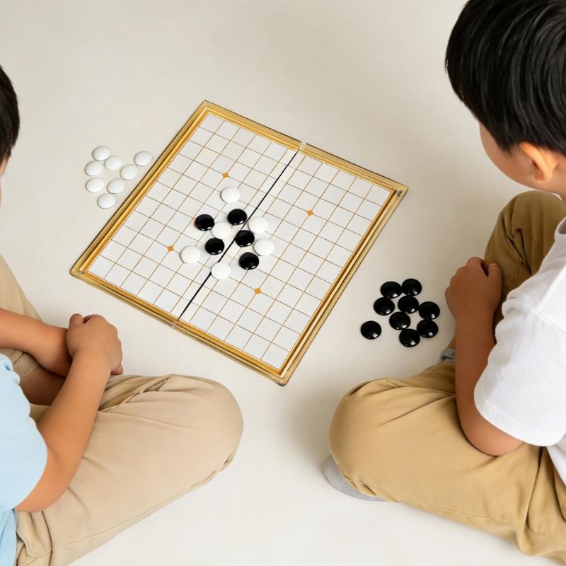 Foldable Magnetic Chesses Board Set Portable and Tabletops Crystal Chesses Board for Children, Adults, Travel