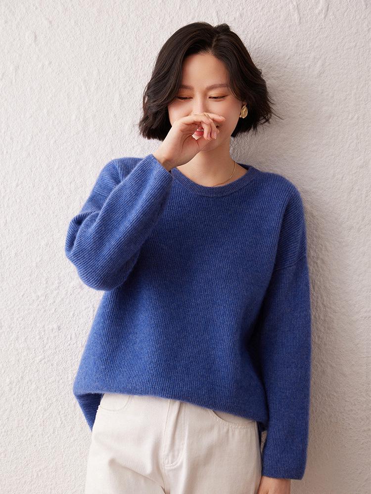 Cashmere Raglan Sleeve Women's Winter Pullover - Versatile, Warm, Thick Knit Round Neck Sweater (2026)