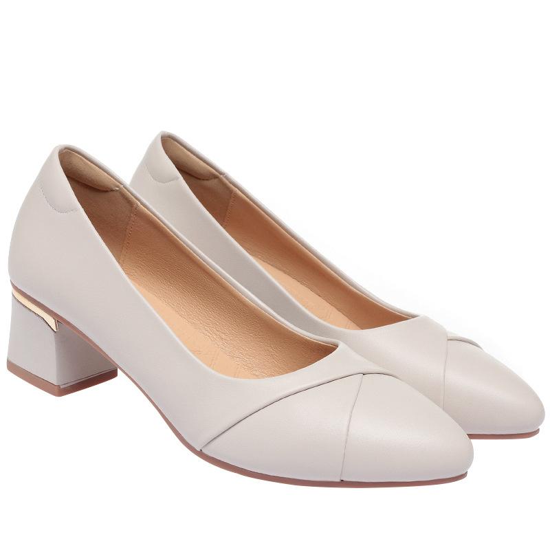 Sapatos de Salto Grosso para Mulheres Primavera e Outono Sapatos de Couro Salto Médio Boca Rasa Sapatos Femininos Couro Macio Sola Macia