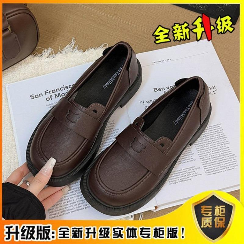 

Лолита Лолита маленькие кожаные туфли школьницы на плоской подошве универсальные с круглым носком милые с медведем туфли для униформы 40