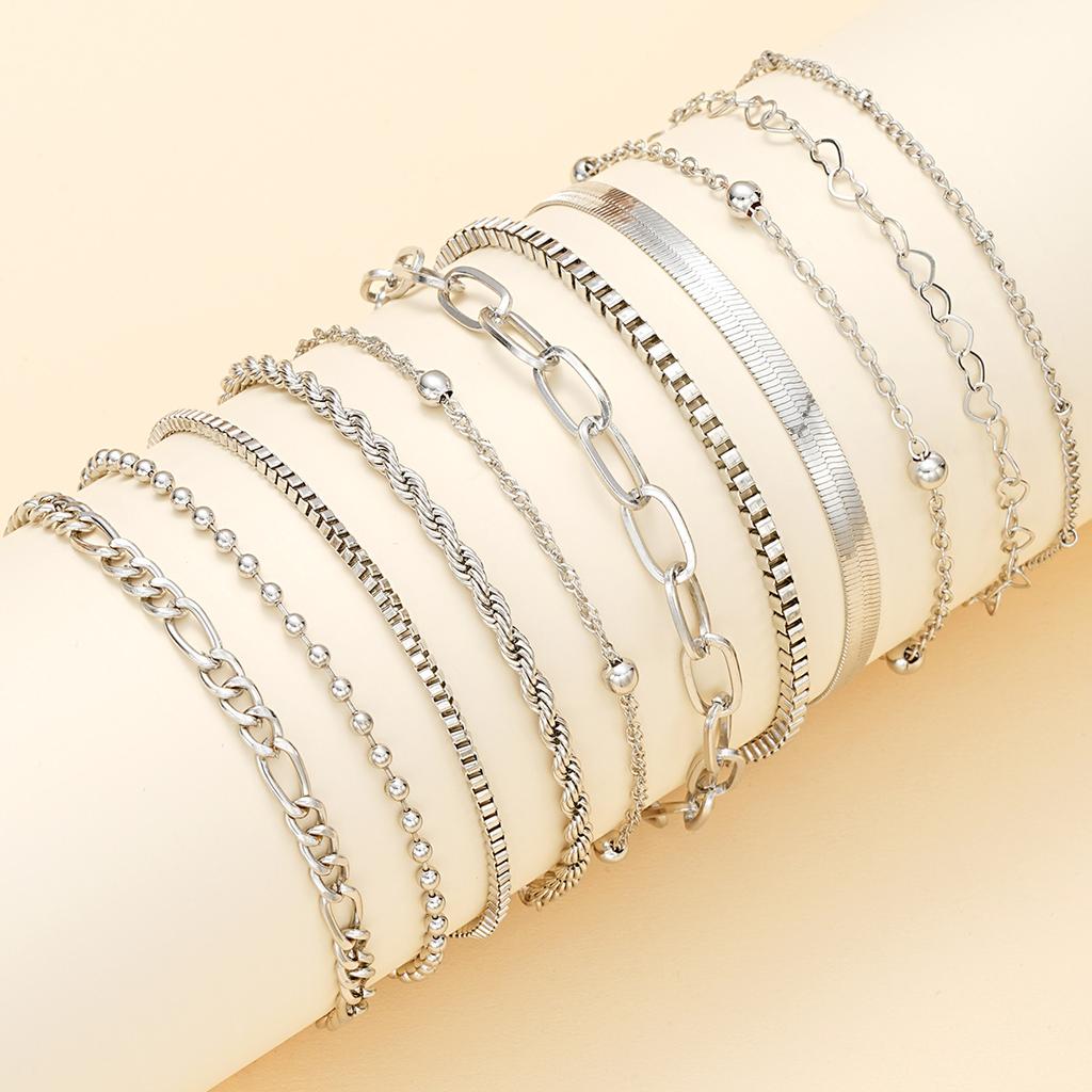 17KM 11 Piece Set of Alloy Heart-shaped Round Bead Bracelet with Multiple Layers of Minimalist Layered Chain Accessories for Women Jewelry Accessories