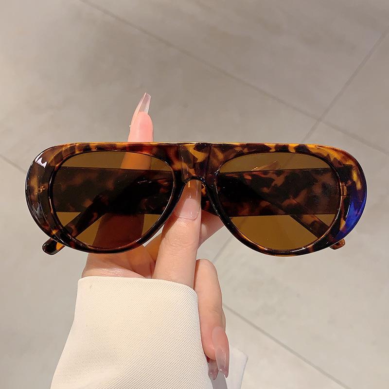 New In Luxury Brand Designer Big Frame Flat Top Sunglasses Women For Men Fashion Vintage Sun Glasses Punk Pilot Shades Uv400