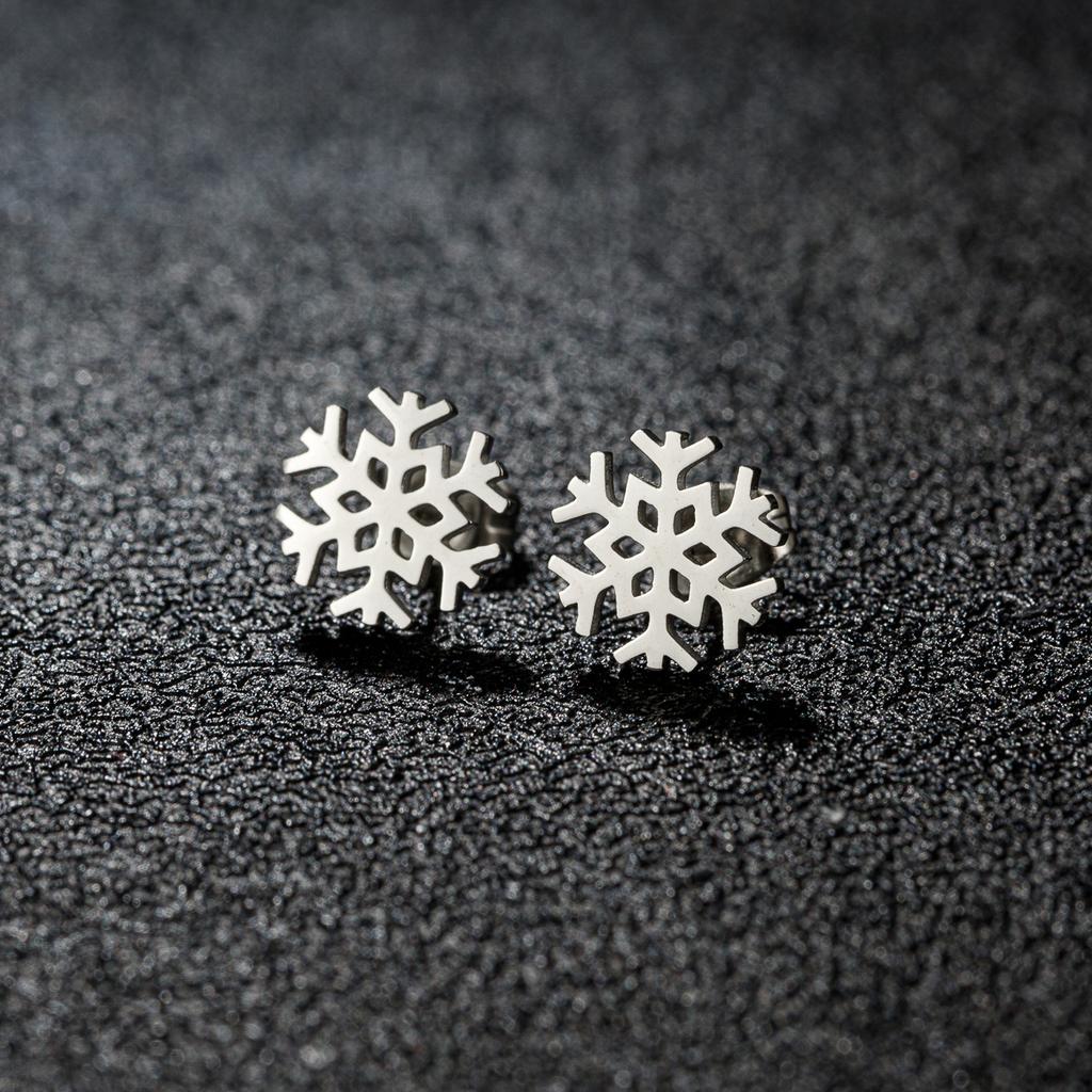 Christmas Tree Reindeer Pattern Earrings Women Student Teen New Year Gift Stainless Steel Cartilage Piercing Earring Zircon