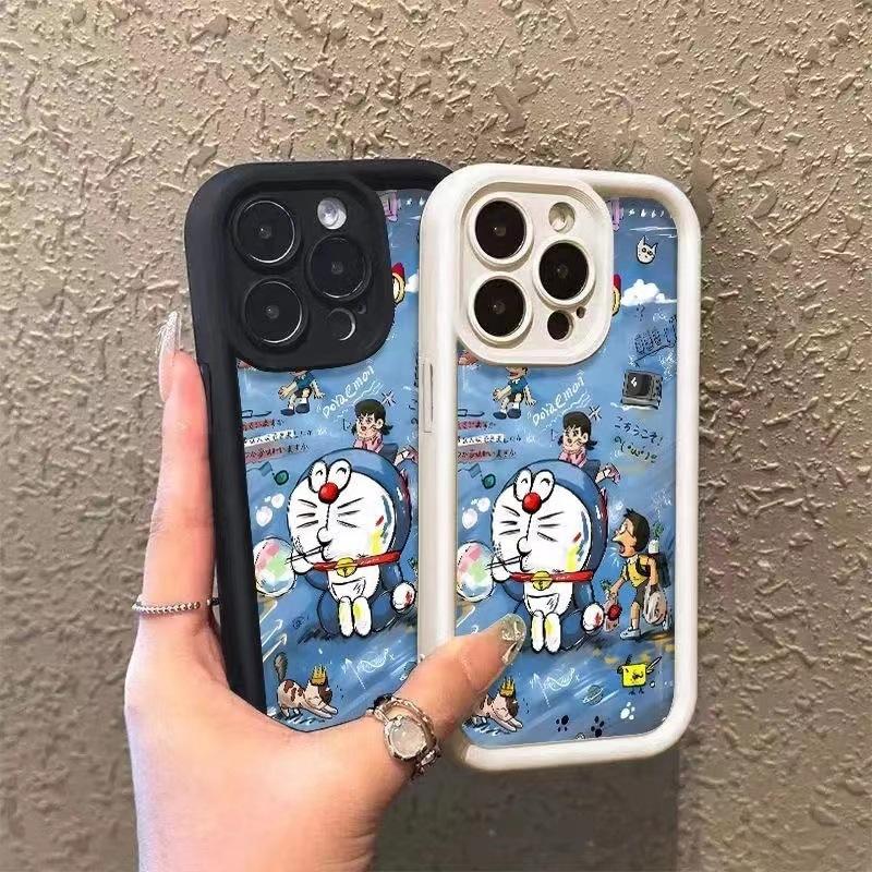 Spit bubbles Doraemon is suitable for Apple 14plus mobile phone case 13promax cartoon 15pro new 12 soft