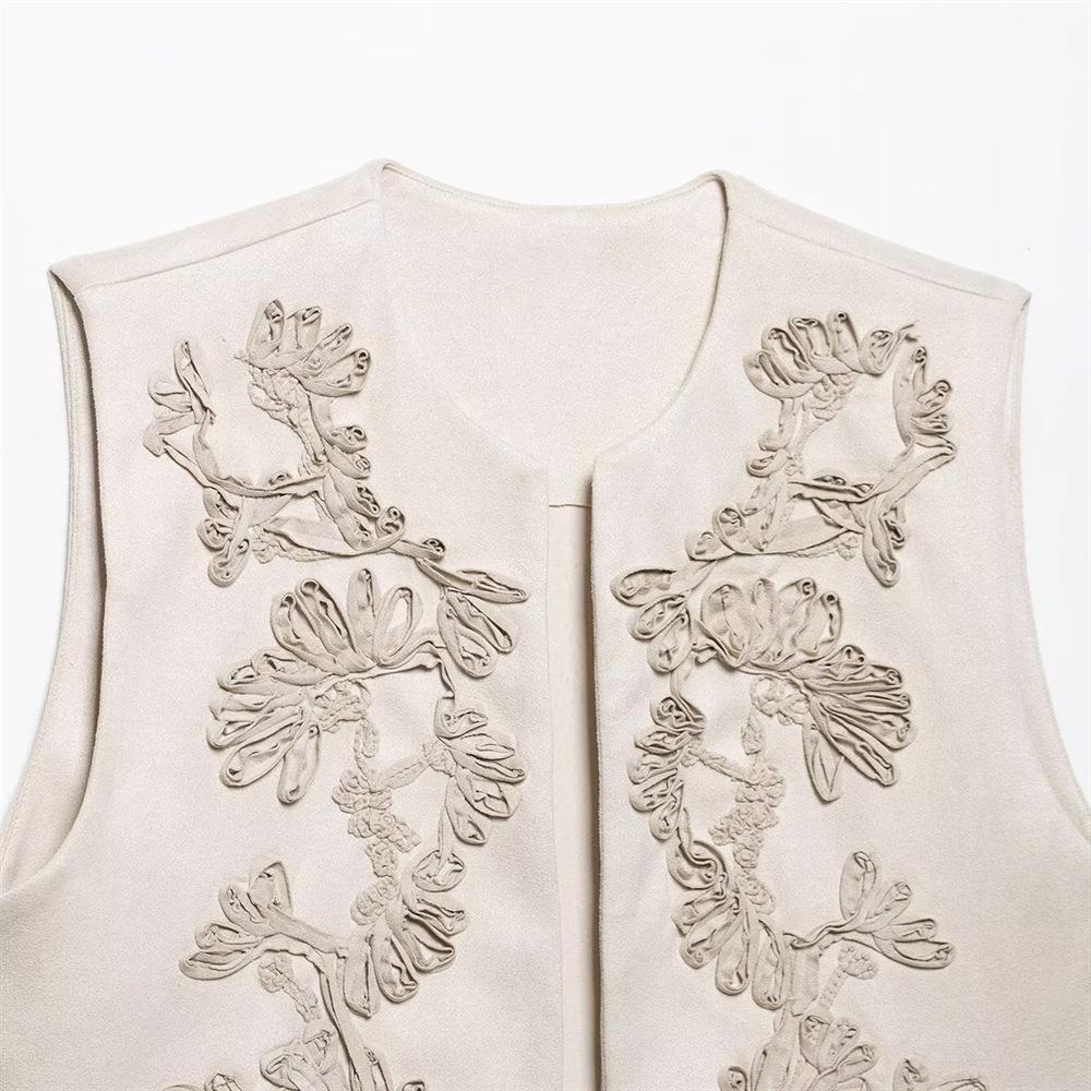 Spring/Summer 2025 Women's Slim Fit Velvet Embroidered Round Neck Vest
