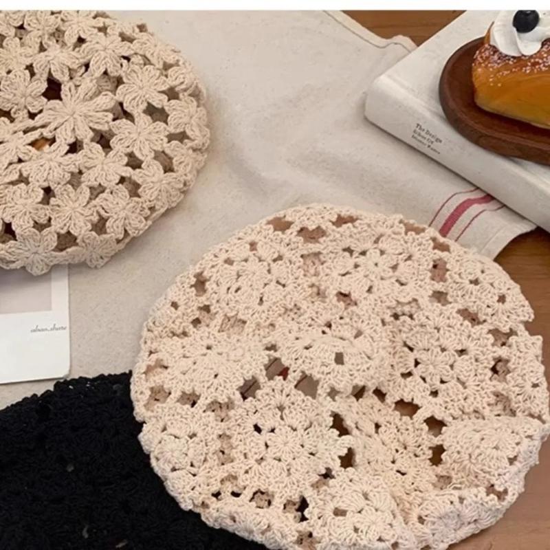 Japanese Retro Hollow Beret Women's Summer Thin Face Small Handmade Crochet Y2k Spice Girl Painter Hat