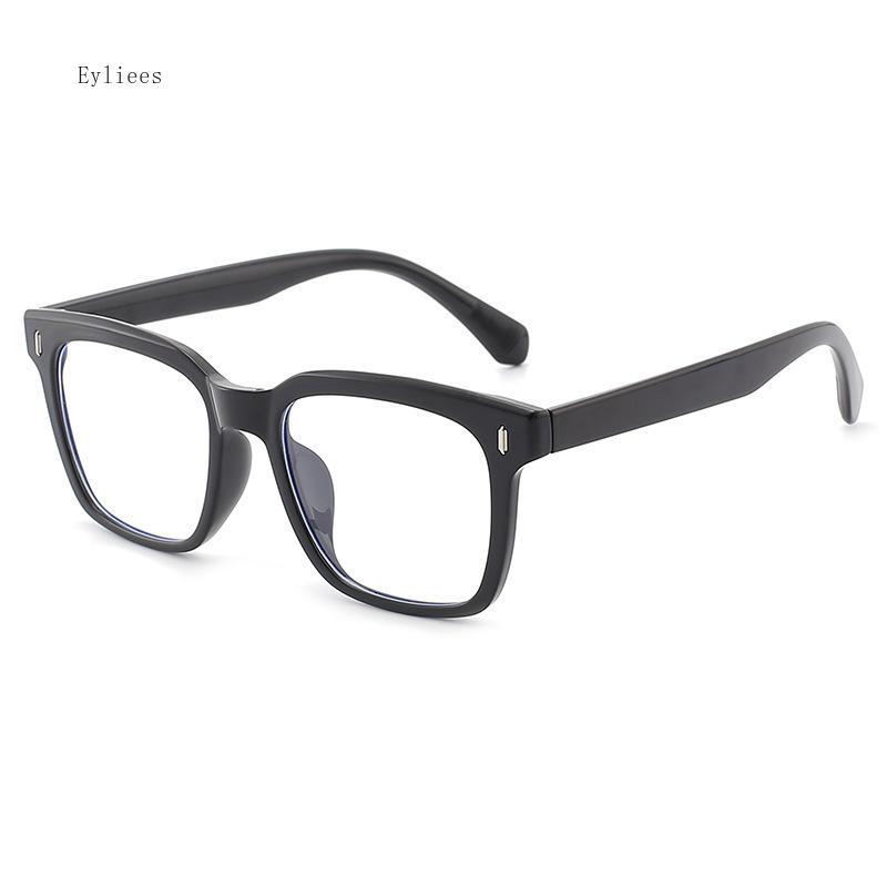 Fashion Trendy Woman Eyeglasses Latest Style Anti Blue Light Womens Glasses High Performance European American Eyeglass Frames