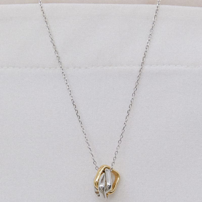 

by hyeres [925 silver] Moving square necklace M (Combi) BH7N53730C9700 single type