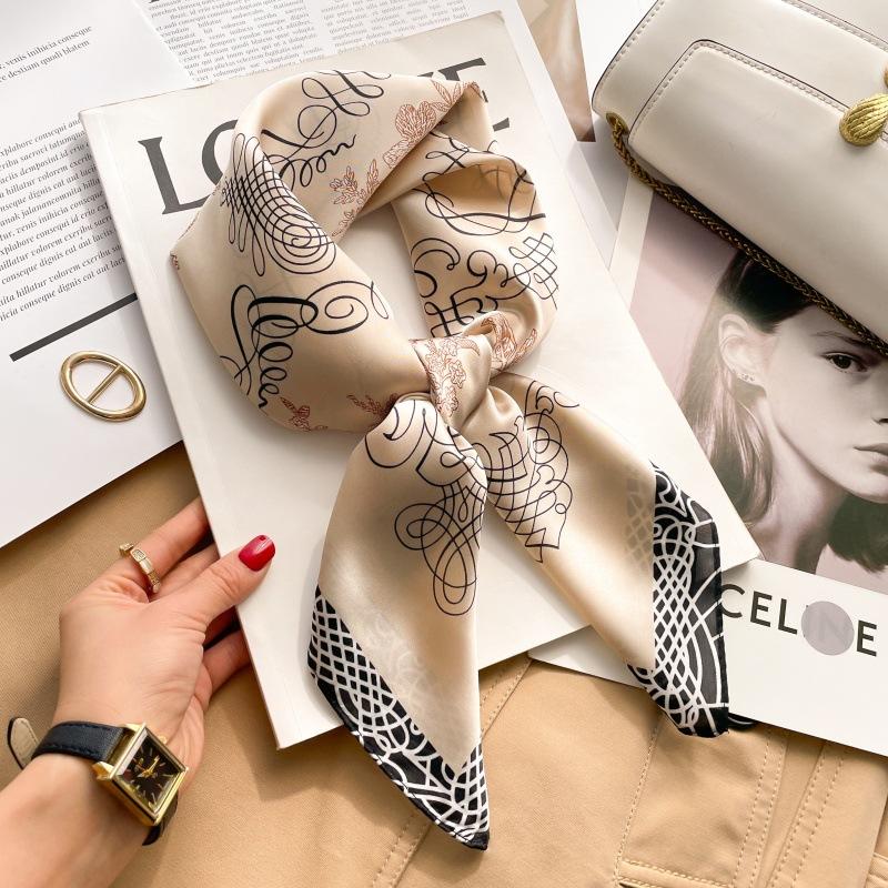 Small square scarf silk scarf women's French spring and autumn summer matching shirt neck protector scarf tulle scarf scarf 71x71