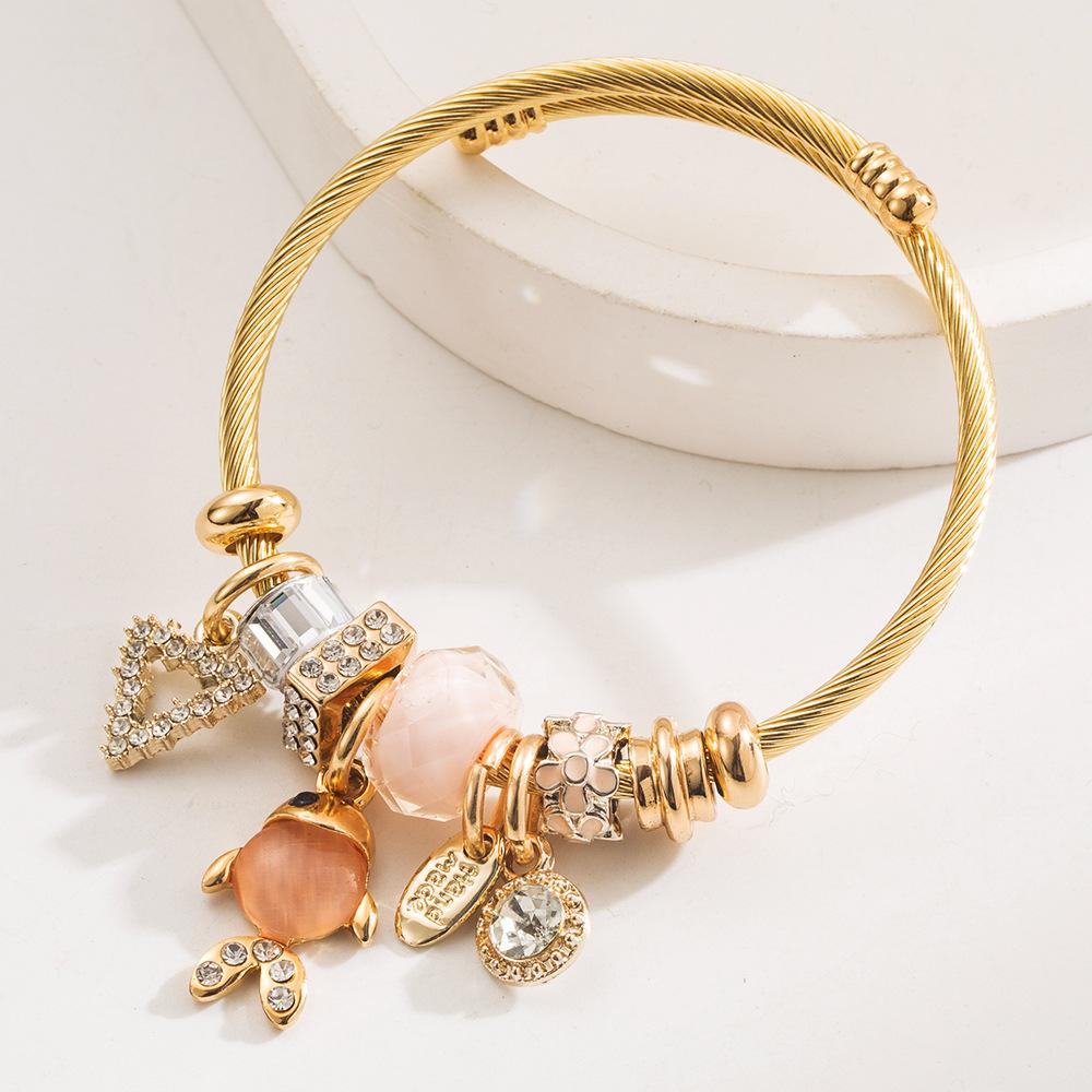 European and American Niche Stainless Steel Panjia Bracelet Fashion Fresh Bracelet Alloy Goldfish Pendant Adjustable Girlfriends' Bracelet