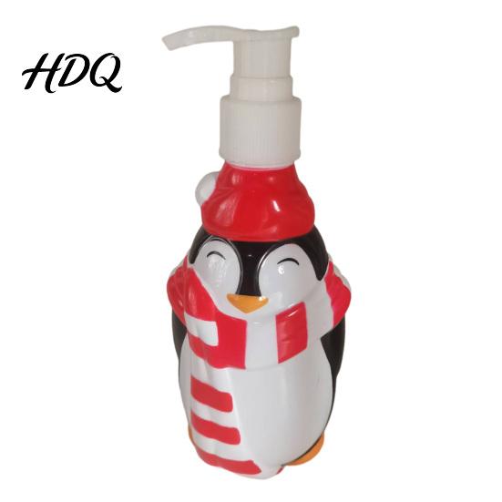 Decorative Soap Dispenser 350ML Christmas Dispenser Santa Claus Tree Penguin Shape Refillable Empty Pump Bottle Bottle Plastic for Hand Soap Lotion