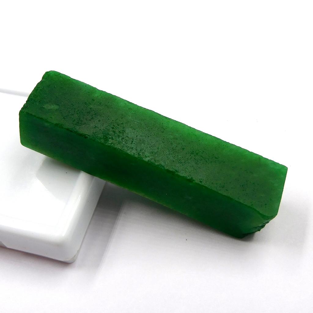 Natural Green Emerald Loose Gemstone Brilliant 125.85 Ct Rough Uncut for Gemstone Collections