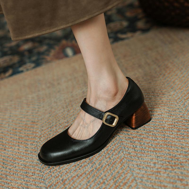 Kvalitní pravá kůže Dámské Lodičky 2024 Jaro Léto Retro Styl Stručné Tlusté Podpatky Přezka Boty Žena Běžné boty Mary Jane