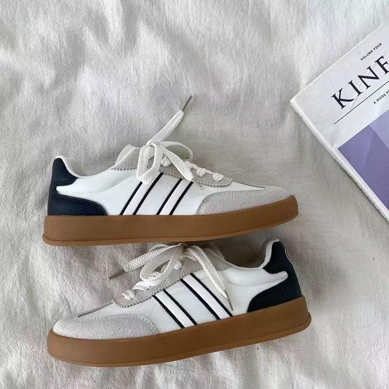 Retro damskie nowe niszowe casualowe wiosenne i jesienne wszechstronne buty na deskorolkę niskie białe buty