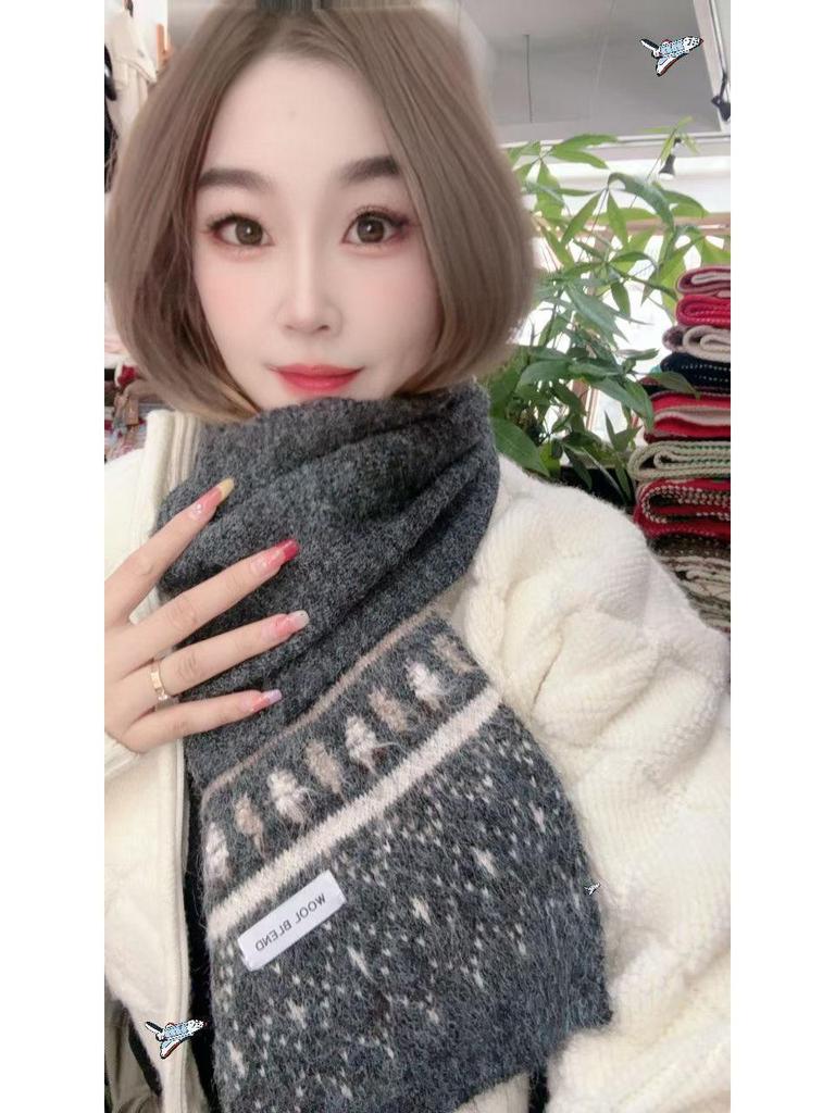 High-End Women's & Couples' Red Wool Knit Snood - Warm Christmas Scarf for Autumn & Winter