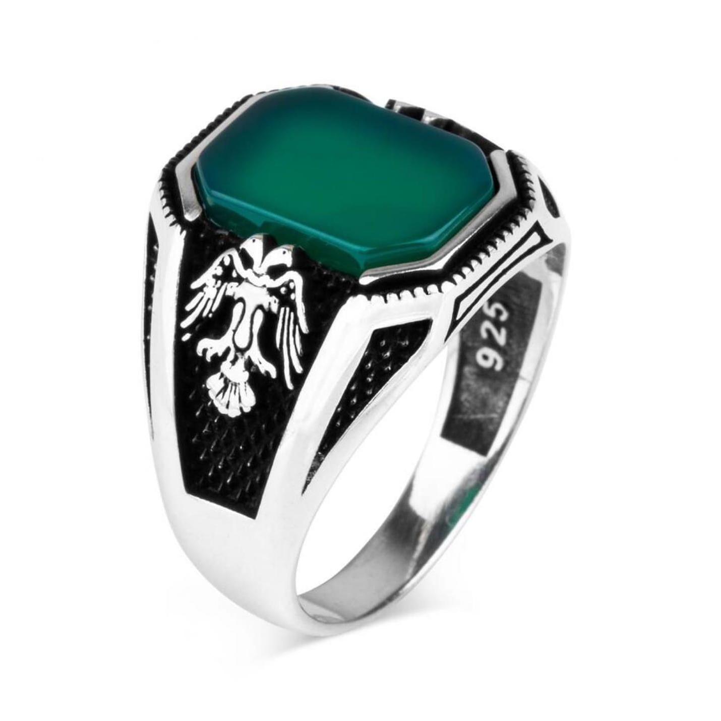 

Серебряное кольцо Minsar с двуглавым орлом и зеленым ониксом