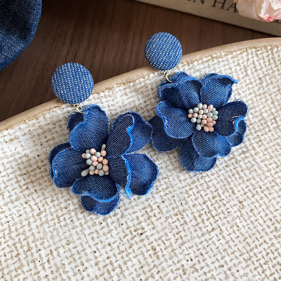 Blue Oil Drop Crystal Flower Round Earrings Stud Earrings Design Sense Niche