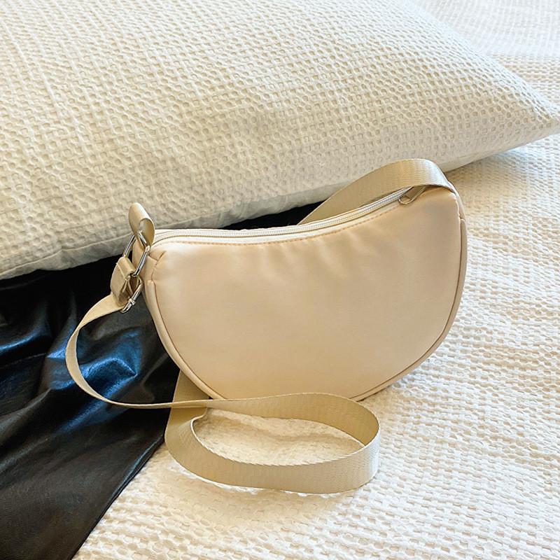 Stylish Nylon Kids Messenger Bag For Boys And Girls In Vibrant Summer Colors