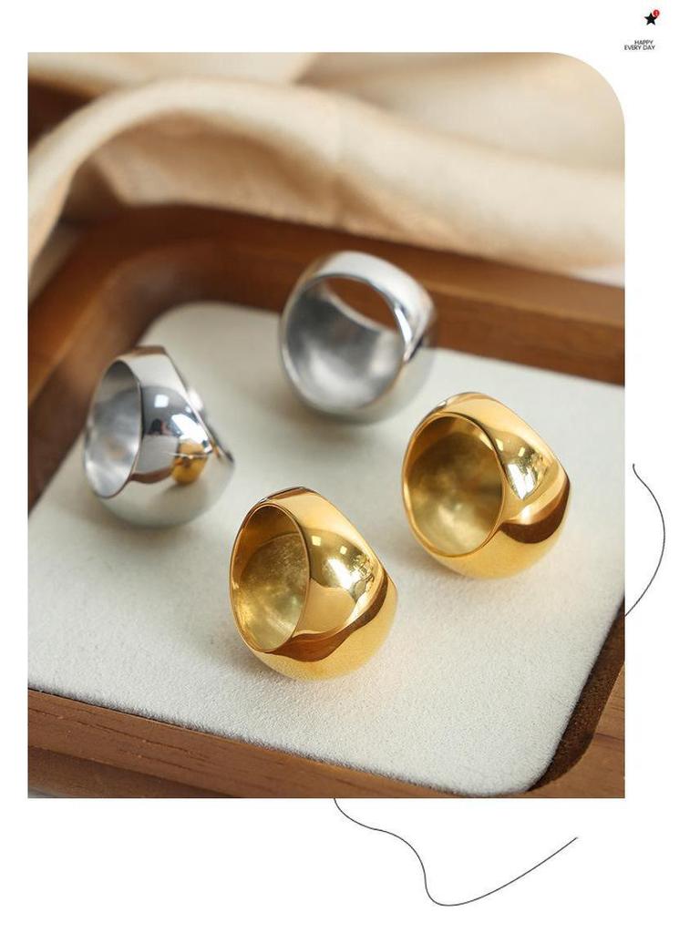 Retro Chinese Titanium Steel Couple Rings: Non-Fading, Unique Design for Women