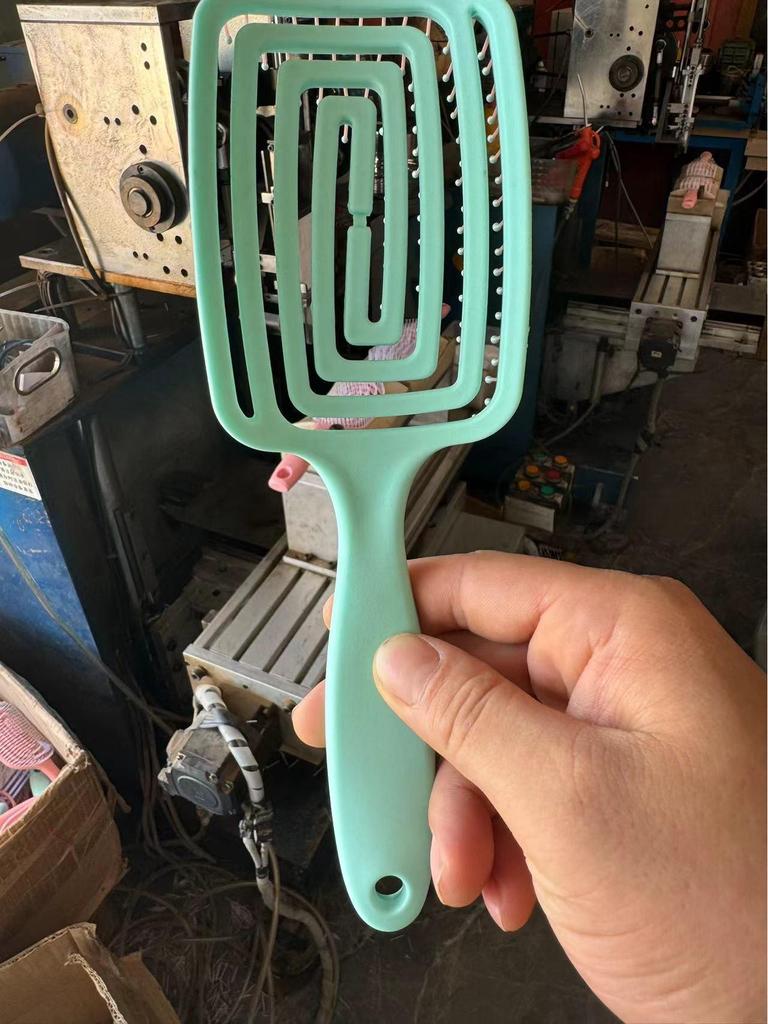 Women's Fluffy Airbag Comb: High Skull, Long Hair Styling & Massage Tool