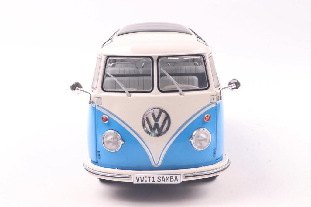 Solido scale Volkswagen T1 Samba Bus 1962 1/18 Blue/White