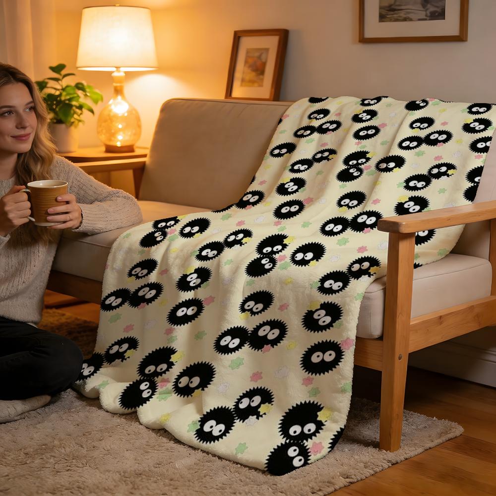 Throw High-Density Short Plush Blanket For Sofa Nap Air-Conditioned Room Soft Skin-Friendly Cute Susuwatari