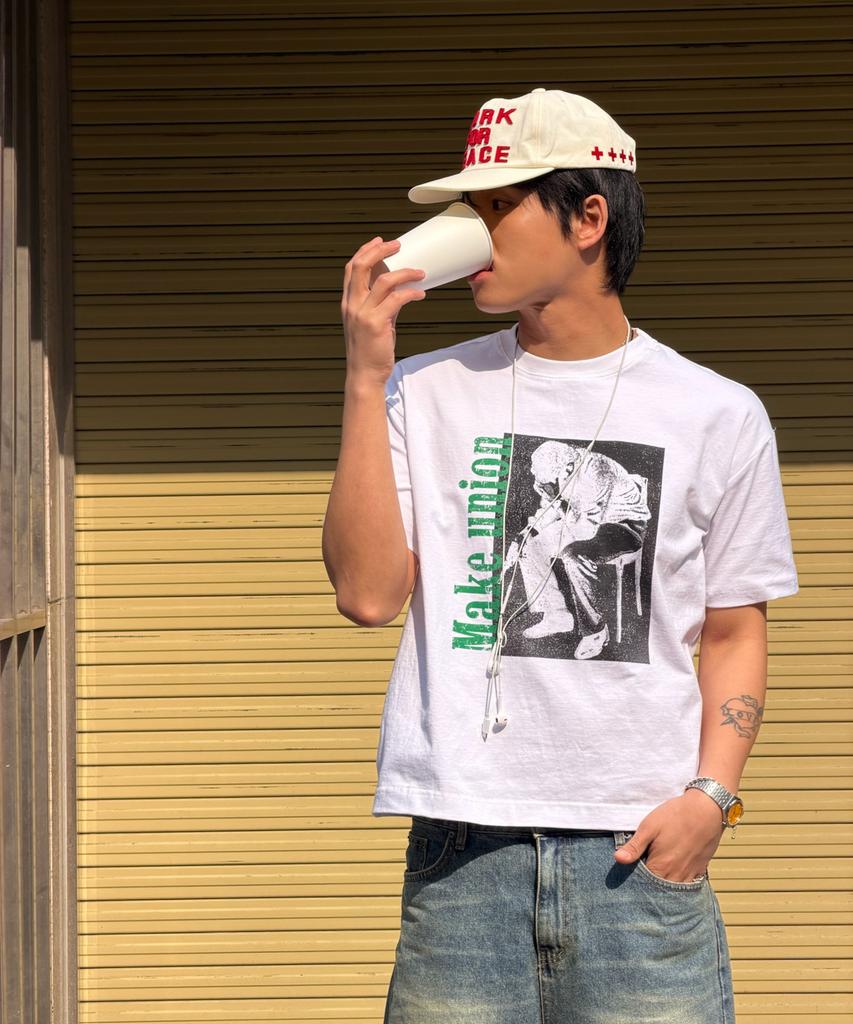 AMOU Trouble Half T-Shirts White