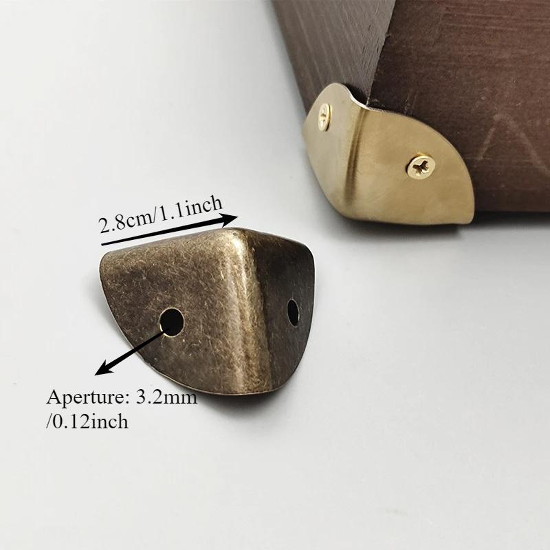 10 Pcs Metal Sheet Corner Wrapping- Gift Box Corner Wrapping Bag Corner Protection Hardware Tools 28mm with Screws Commemorative.