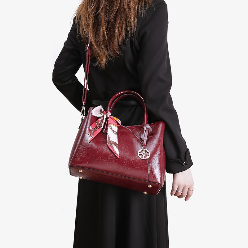 Advanced Texture Red Tote Bag for Women, New Bride's Wedding Bag, New Chinese Style Handbag, Mother's Bag, Trendy