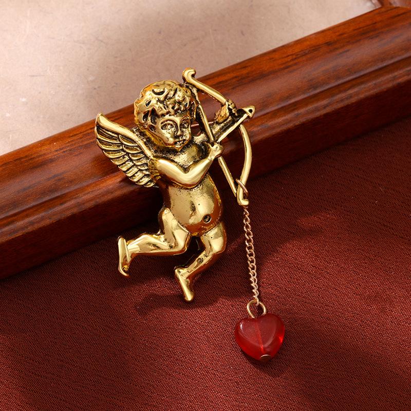 

Ретро Амур Стрельба из лука Западный Винтаж Милый Ангел Сердце Женские Аксессуары Брошь 4*6CM