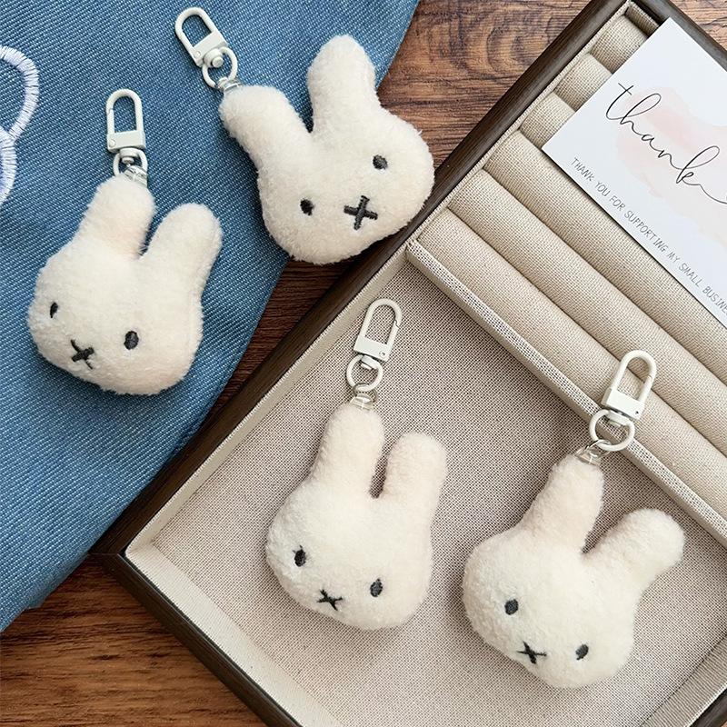New Miffy Keychain High Color Value Cartoon Doll Rabbit Shape Creative Men's and Women's Cute Car Schoolbag Pendant Decoration