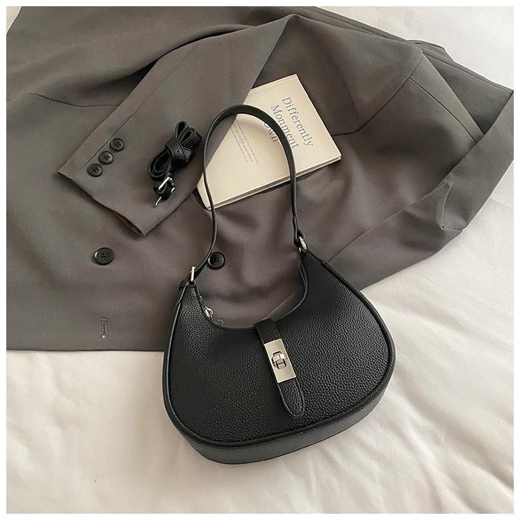 Simple Casual Daily Shoulder Bag Women's 2025 Summer New High-end Texture Messenger Dumpling Bag