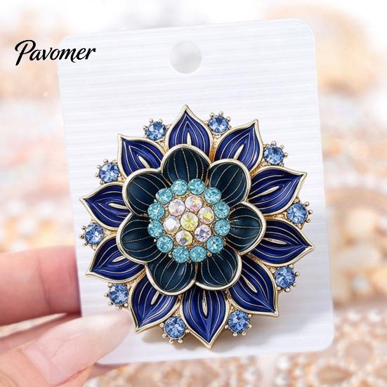Rhinestone Lapel Pin Retro Flower Brooch Pin, Floral with Decorative Shirt Rhinestone, Metal Clothing Jewelry Accessory for Women Girls Elegant