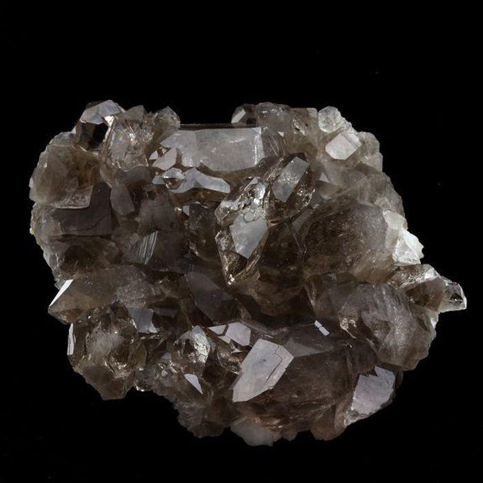 Pierres et Minéraux. Quartz fumé. 242.0 ct. Massif du Mont-Blanc, Haute-Savoie, France..