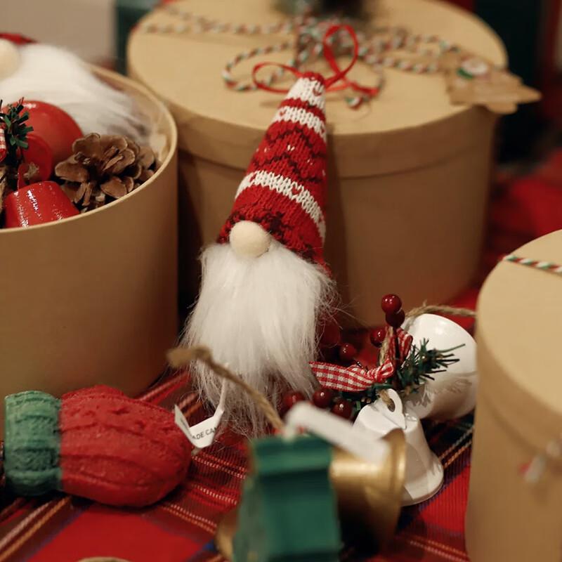 Anvelo Christmas Gift Set