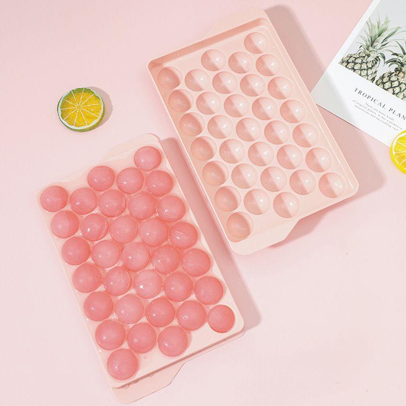 Convenient Round Ice Tray With Lid Non-stick Plastic Mold For Perfect Ice Shapes