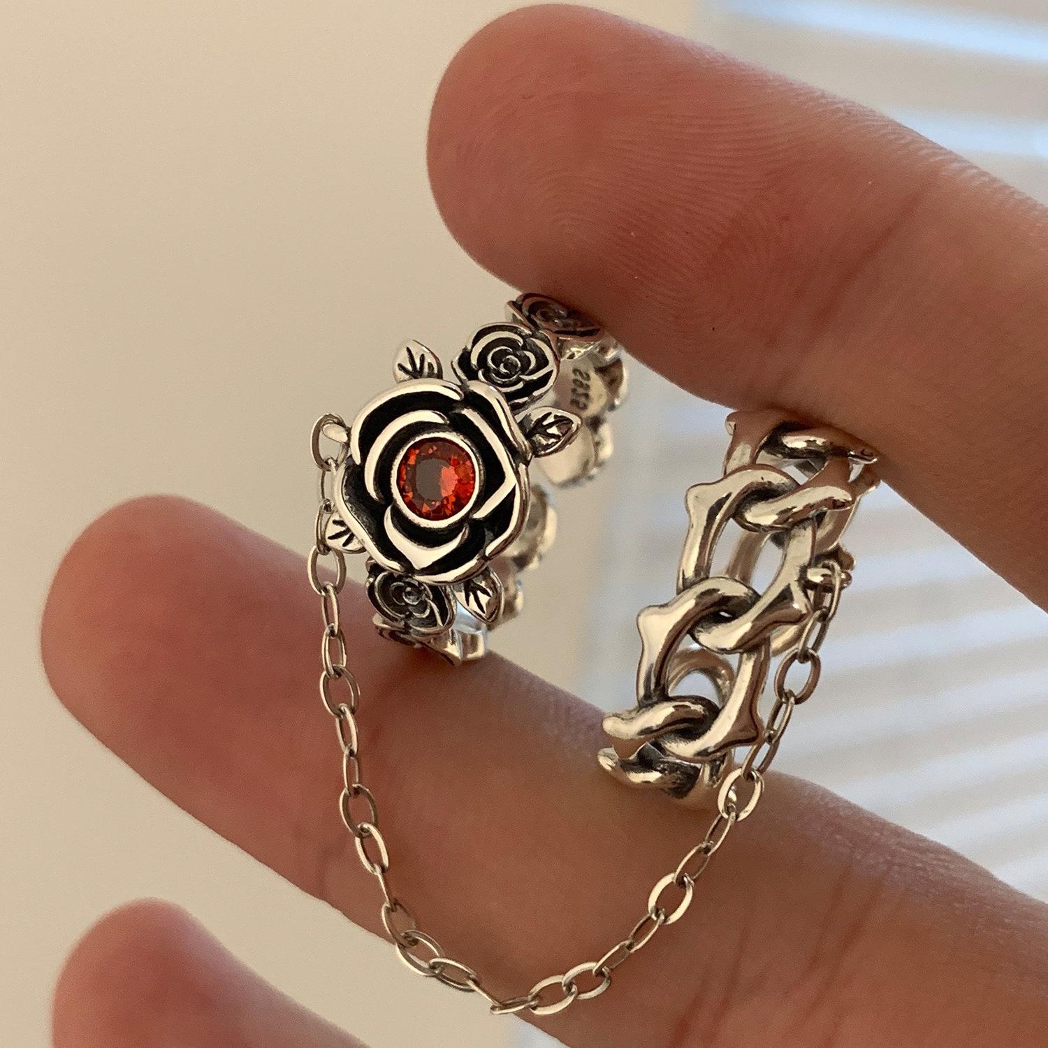 Korean Style Double Finger Rose Ring: Retro Fashion Adjustable Chain Flower Design for Women. Open Adjustable