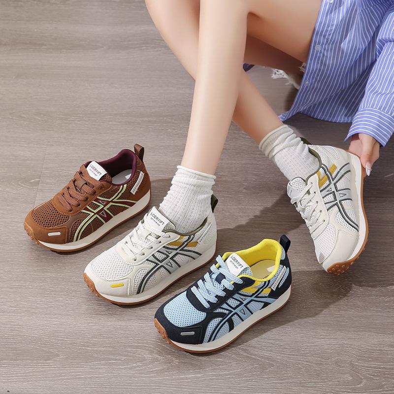 2025 autumn new thick-soled German training shoes women's mesh breathable casual sports shoes fashion trend versatile shoes