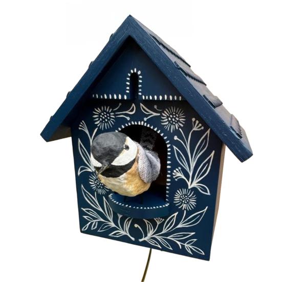 Kinetic Art Birdhouse Wall Decor Animal in House Wall Decoration Outdoor Garden Wall Art for Farmhouse Home Room Yard Patio Porch