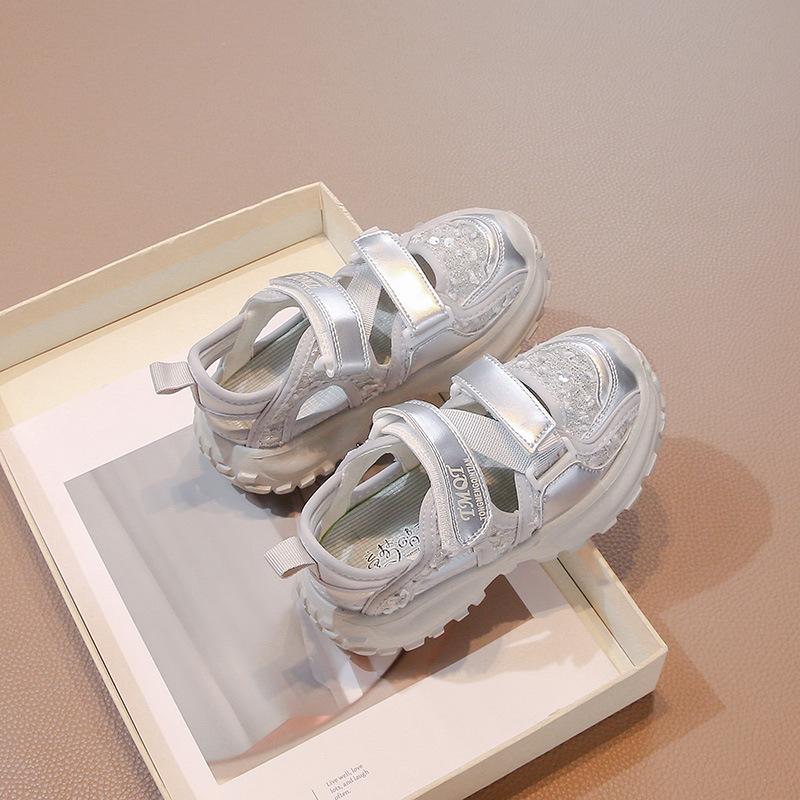 Girls Sandals Summer 2025 New Children's Sports Sandals Bag Head Spring and Autumn Older Children's Net Shoes Girls Beach Shoes